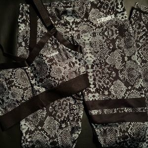 STRONGER Label Green Rascal Matching Workout Legging and Sports Bra Set